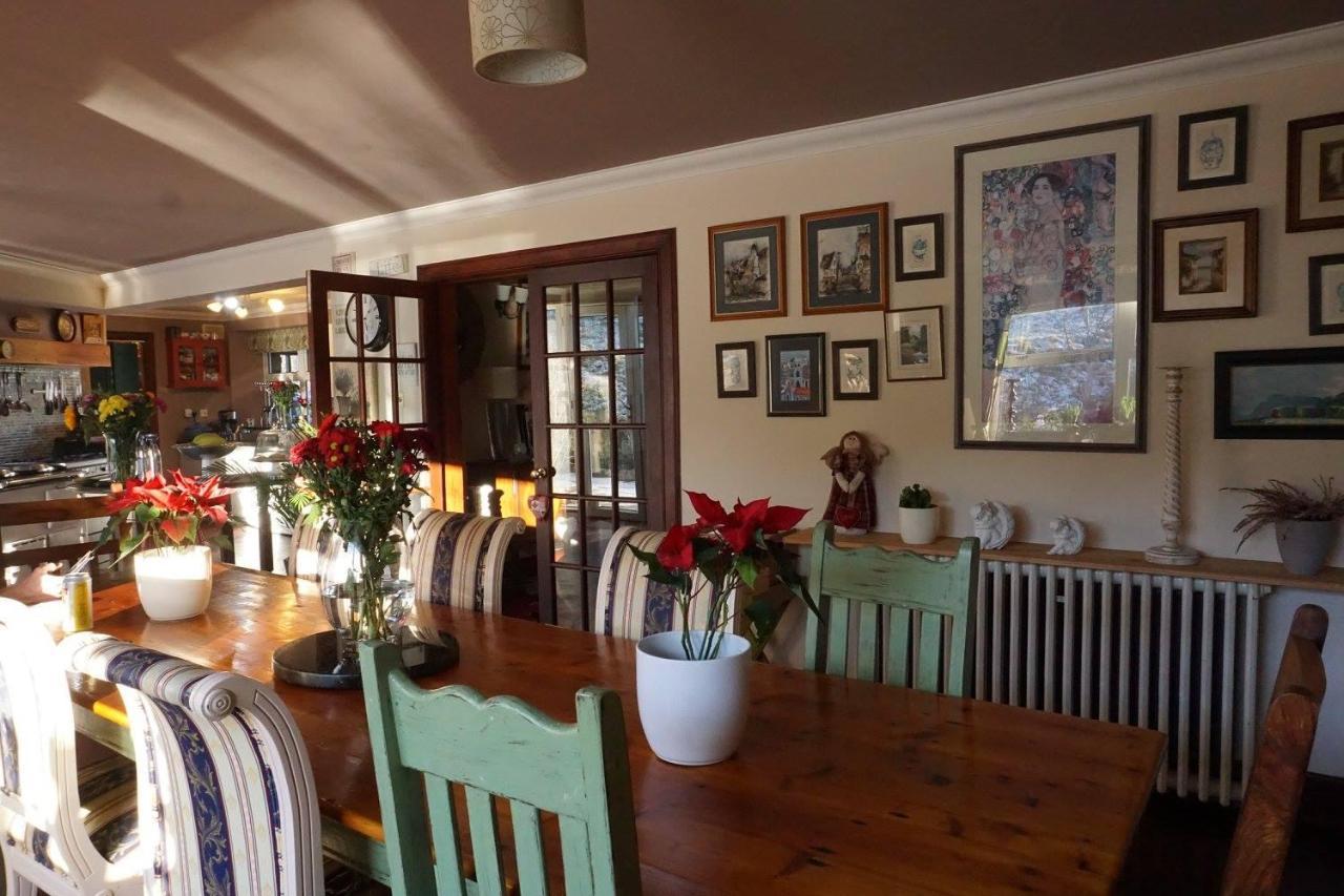 Innis House Insch Bagian luar foto