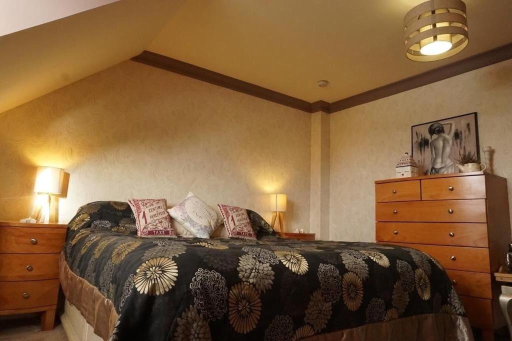 Innis House Insch Bagian luar foto