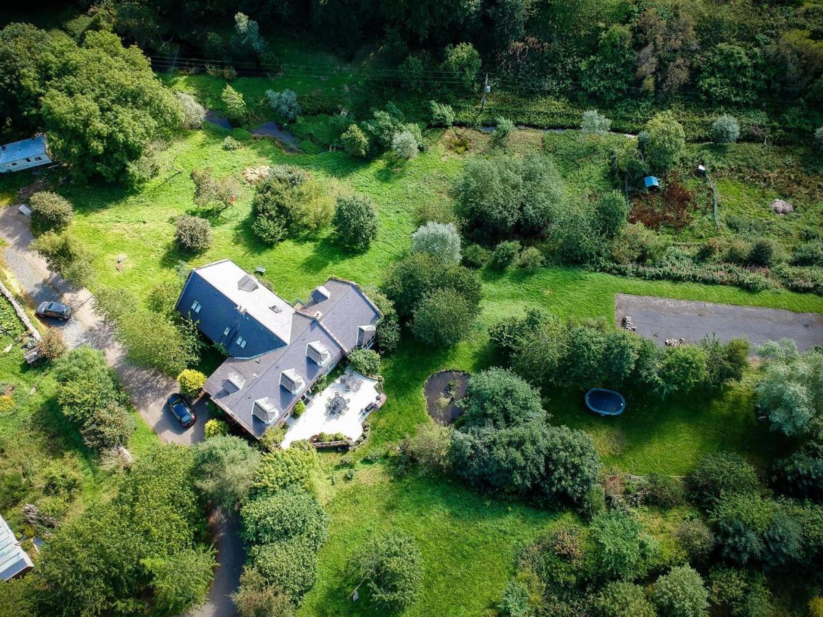Innis House Insch Bagian luar foto